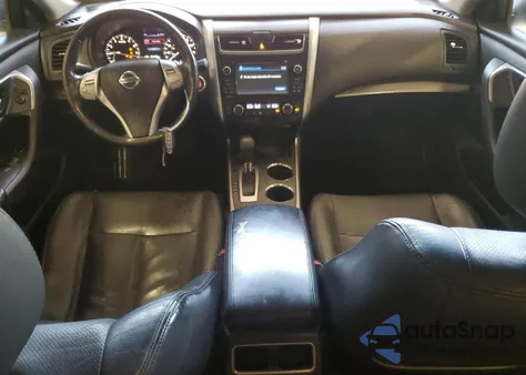 2015 Nissan Altima 2.5 from USA, damaged, VIN 1N4AL3AP4FC156418